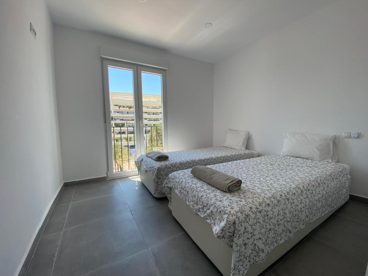 Ferienwohnung Jardines Del Puerto Marbella Exterior foto
