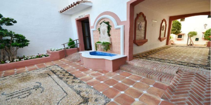 Ferienwohnung Jardines Del Puerto Marbella Exterior foto