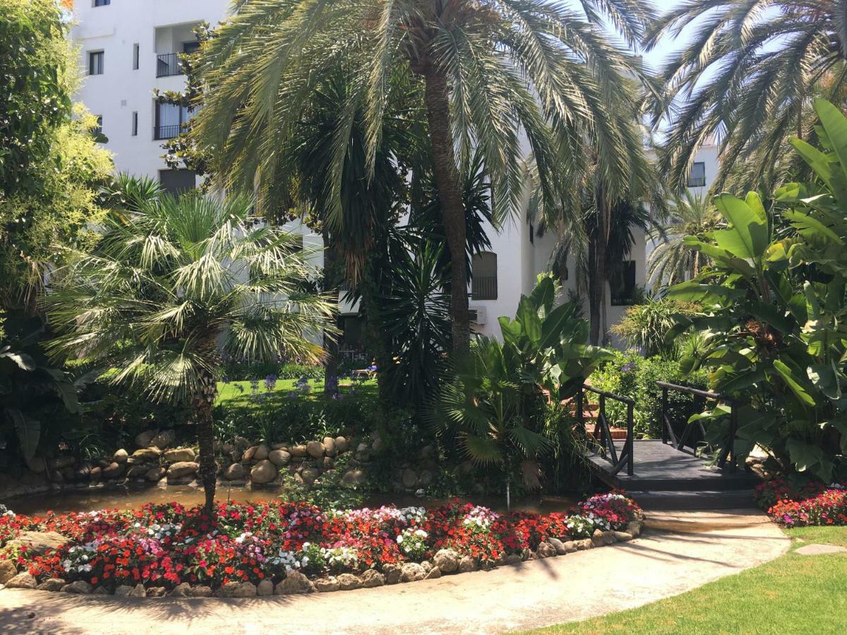 Ferienwohnung Jardines Del Puerto Marbella Exterior foto